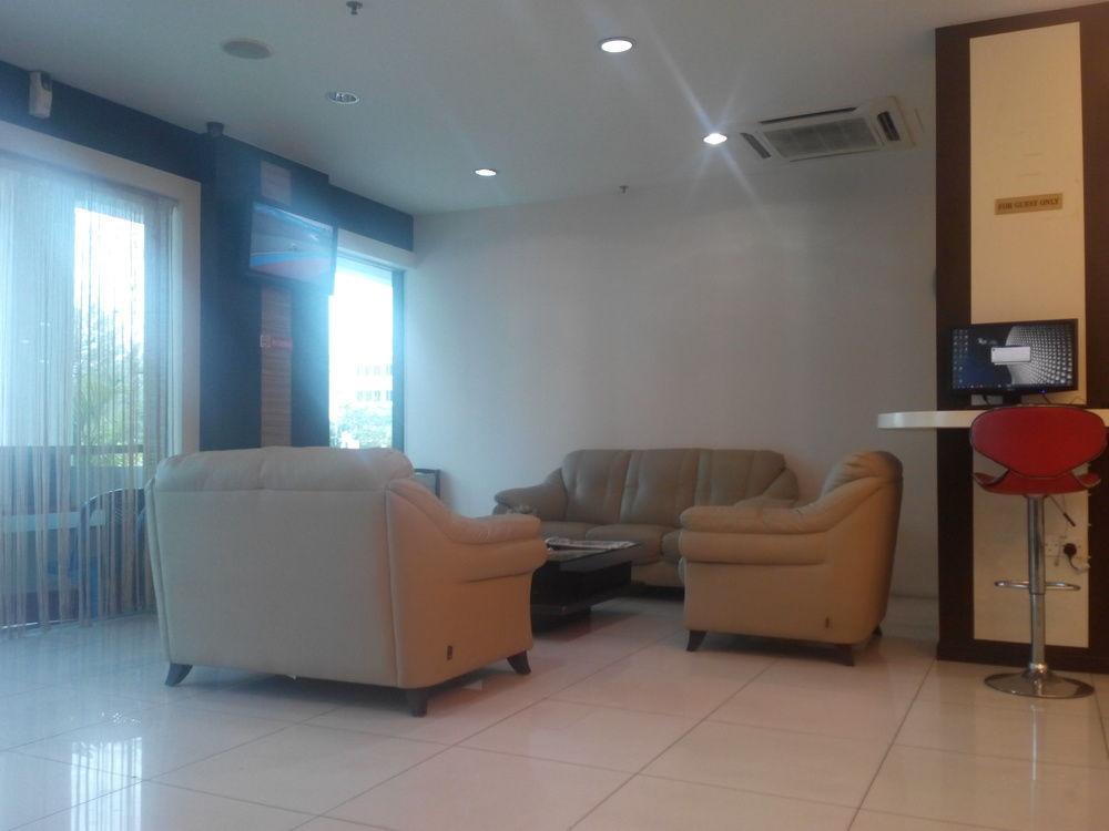 7 Heaven Boutique Hotel Pasir Gudang Buitenkant foto