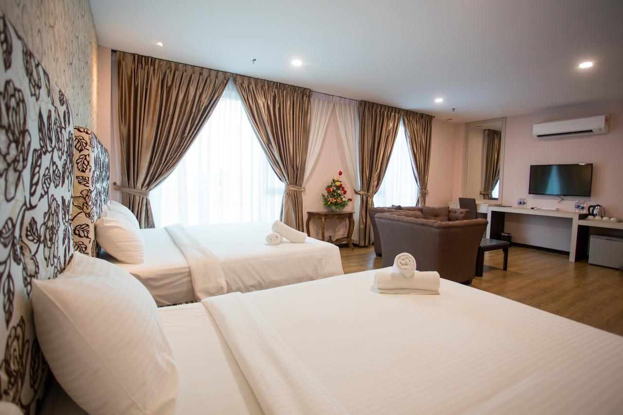 7 Heaven Boutique Hotel Pasir Gudang Buitenkant foto